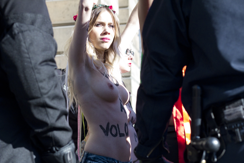 FEMEN_15_oct_2012-p